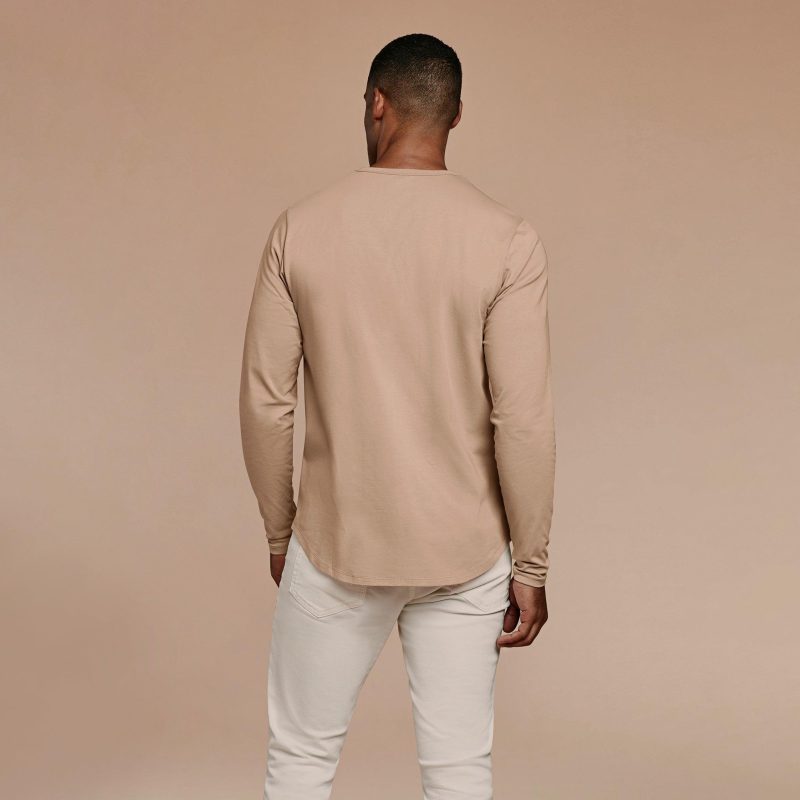 NUD020 M002 Men s Long Sleeve Curved Hem Sand Sand B