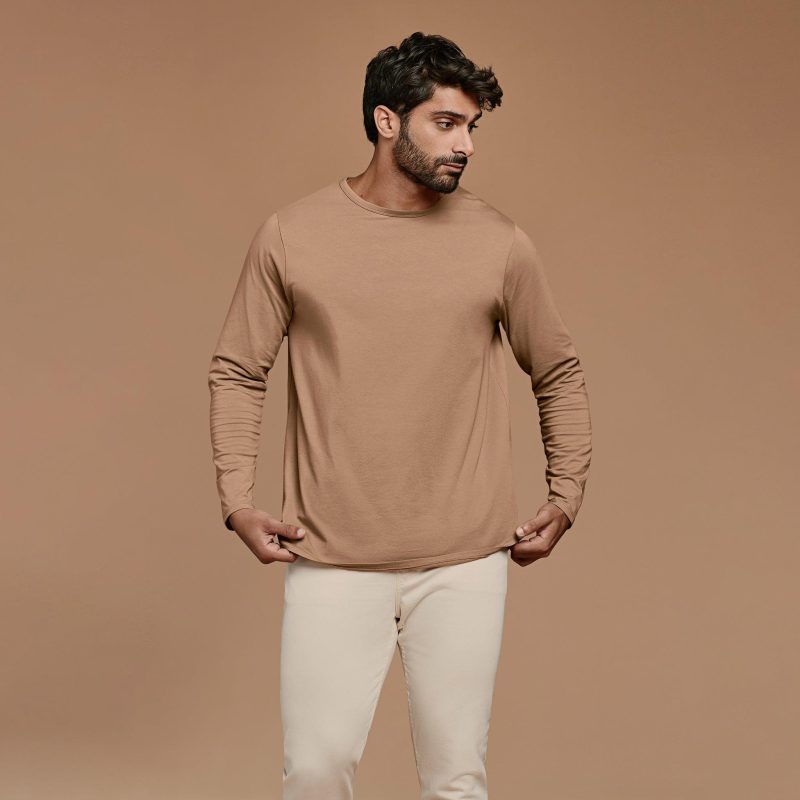 Men's Long Sleeve Curved Hem T-Shirt | Cinnamon