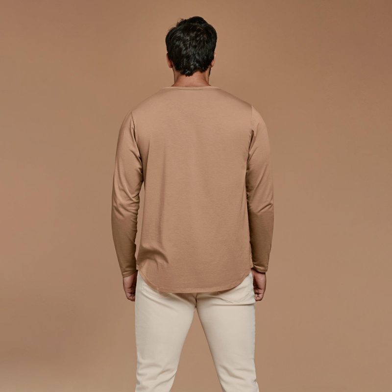 NUD021 M002 Men s Long Sleeve Curved Hem Cinnamon Cinnamon B