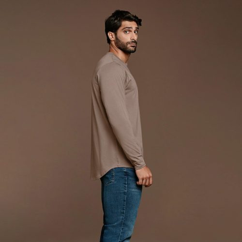 NUD024 M002 Men s Long Sleeve Curved Hem Mocha Mocha C