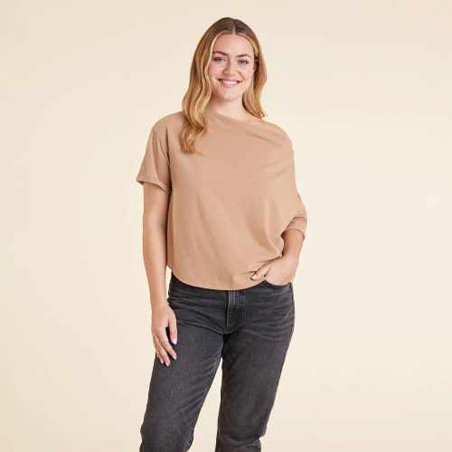 NUD1003 W 028 OFF THE SHOULDER TSHIRT CINN OF Front Crop 1 0a765e5d 4670 41d7 8d5a 19bb19bdedd7