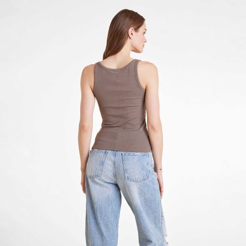 NUD1028 W 133 Slinky Tank MOCHA OM Back Crop 1