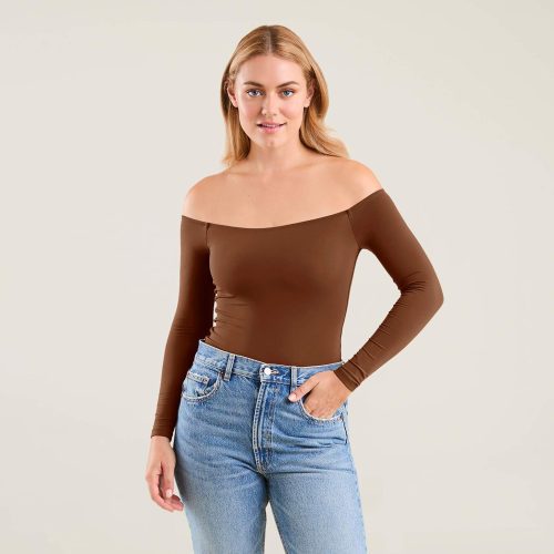 NUD544 W 036 Off The Shoulder Bodysuit Chocolate OF Front Crop 1 fc758791 aba4 4c5e 9df1 ce16a38ae19e