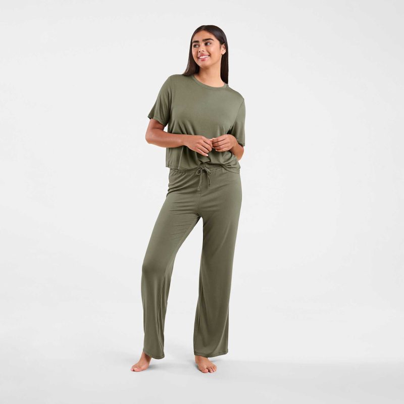 NUD560 WS 010 018 Pajama Set Dark Olive OF Front Crop 1