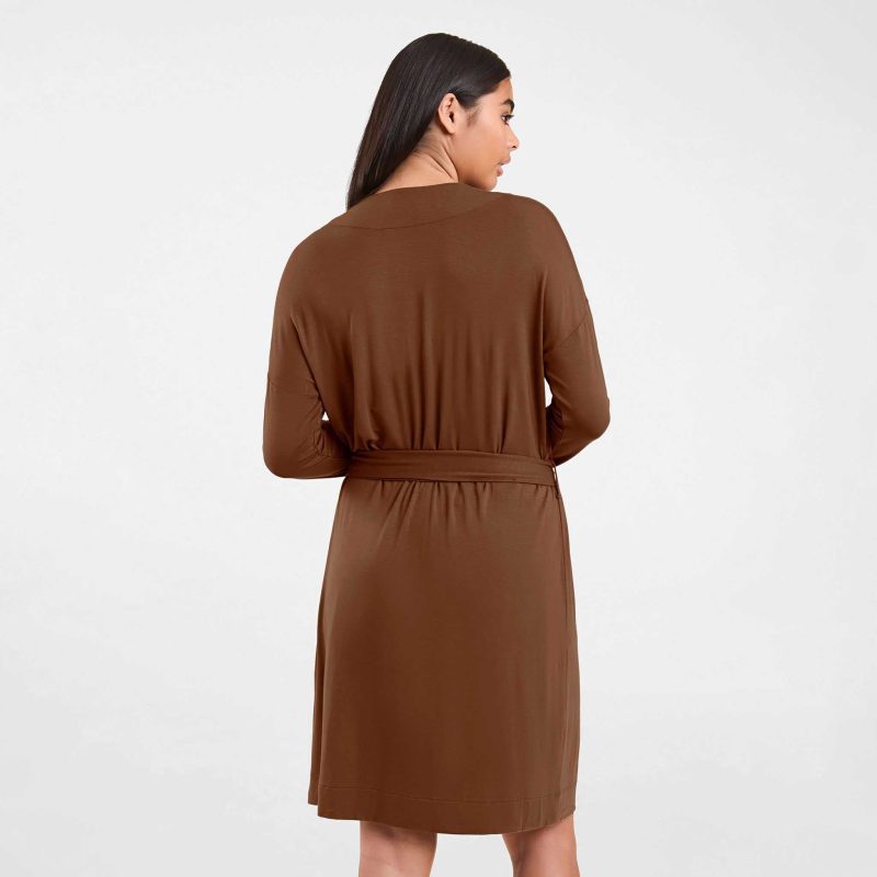 NUD570 W 052 LOUNG ROBE Chocolate OF Back Crop 1 ec91c453 58b5 4961 b7d9 108287c5eec2