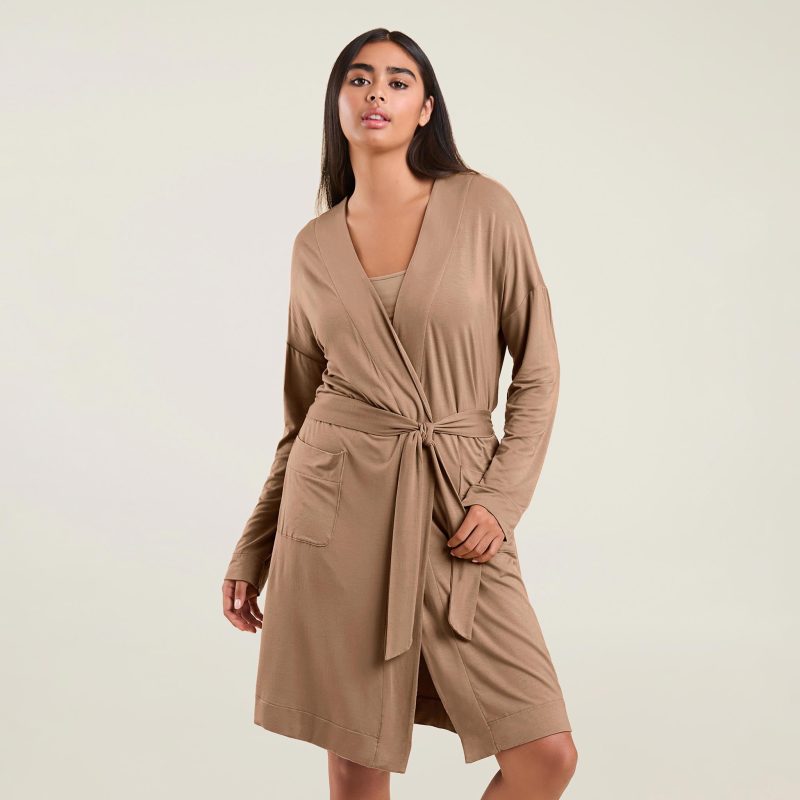 NUD571 W 052 LOUNG ROBE Cinnamon OF Front Crop 1 6e6d6d19 39a6 4470 8bcc 62b9f2245f30