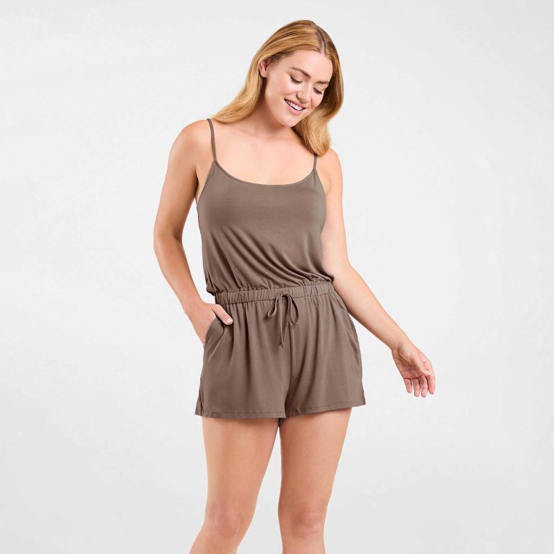 NUD578 W 053 Sleep Romper Mocha OF Front Crop 1 9ce5d33d 7c44 44e9 a550 bf420b17bc6f