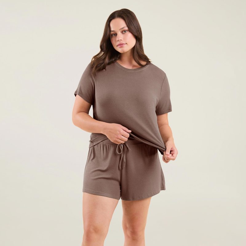 NUD584 WS 074 076 Ribbed Pajama Shorts Set Mocha OF Front Crop 1 6fad636a 34ce 4479 957f f8553cf62c77