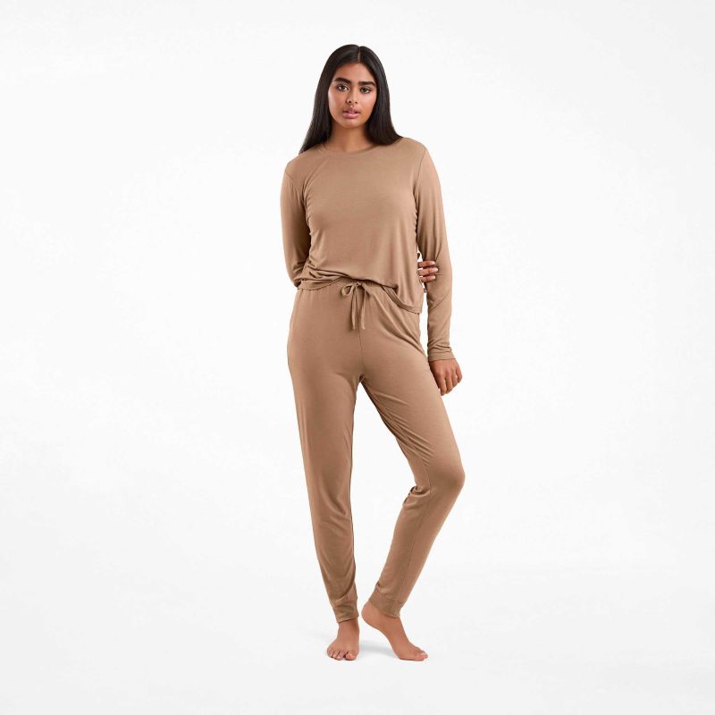 NUD599 WS 054 055 The Pajama Jogger Set Cinnamon OF Front Crop 1 bb5bac14 9f2d 4c72 978d 7b5b3b07816b