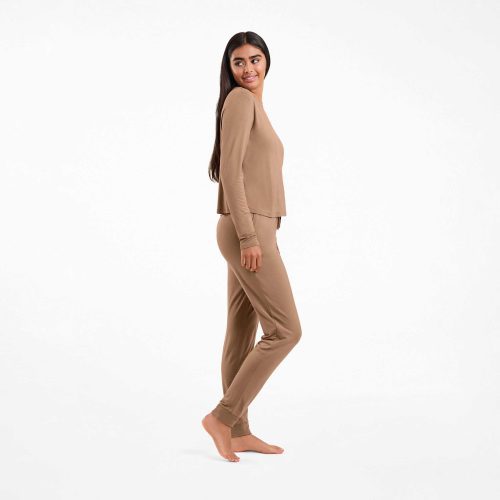 NUD599 WS 054 055 The Pajama Jogger Set Cinnamon OF Side Crop 1 2d83ef83 789e 4a94 a3cc 71781009dba4