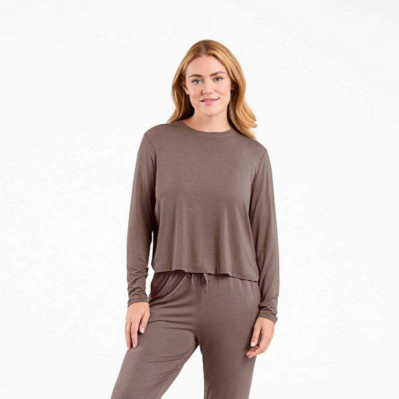 NUD602 WS 054 055 The Pajama Jogger Set Mocha OF Front Crop 1 22743a26 5b7c 4367 9c00 85b2626b0832