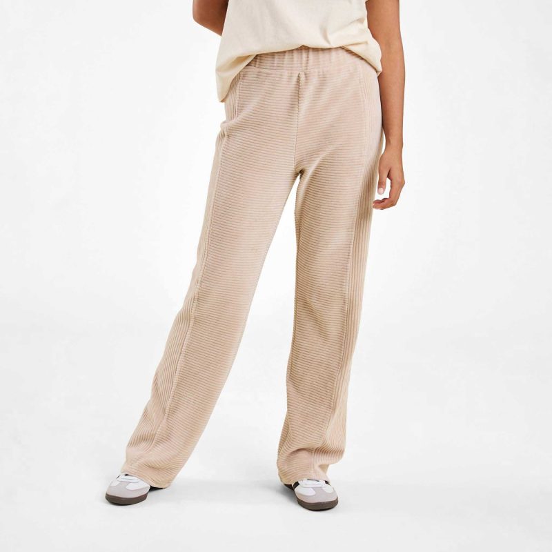 NUD672 W 061 Textured Wide Leg Pant Doe OF Front Crop 1 18f5abbe 907c 4130 a023 036db26e3a65