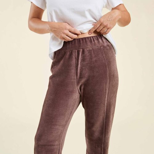 NUD673 W 061 Textured Wide Leg Pant Coffee OF Alt Crop 1