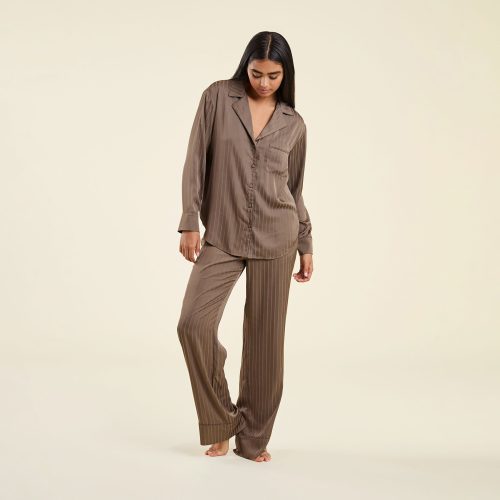 NUD680 WS 081 082 Satin Pajama Set Mocha OF Front Crop 1