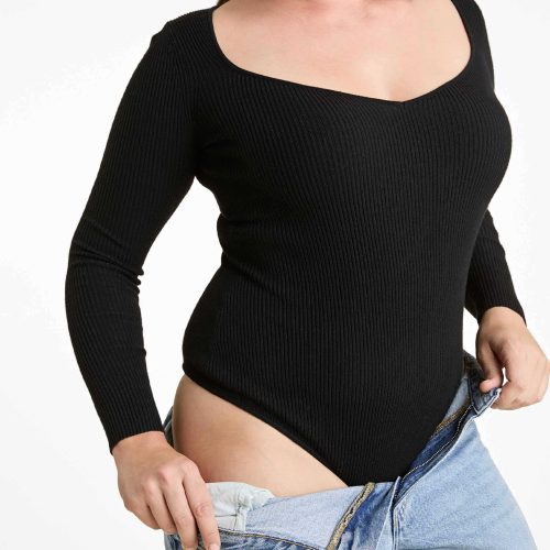 NUD700 W 050 Sweetheart Bodyusit black sweater OM Alt Crop 1 80e7e6c2 2080 497b 9946 149d9187a434