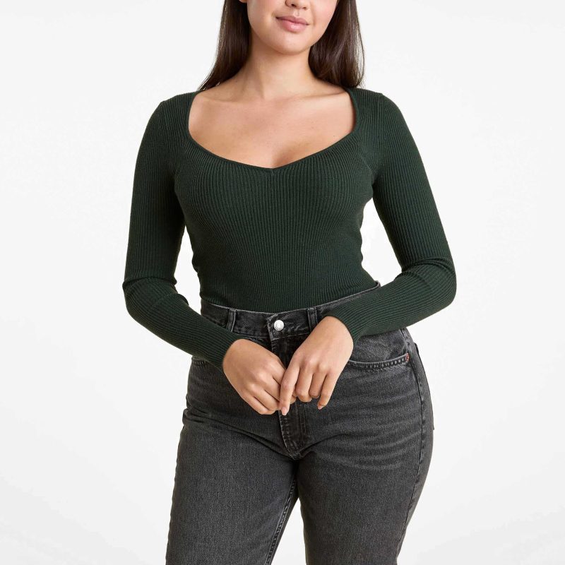 NUD703 W 050 Sweetheart Bodyusit Evergreen OM Front Crop 1 664e7a50 8988 4b50 a1a3 01968a3210cb