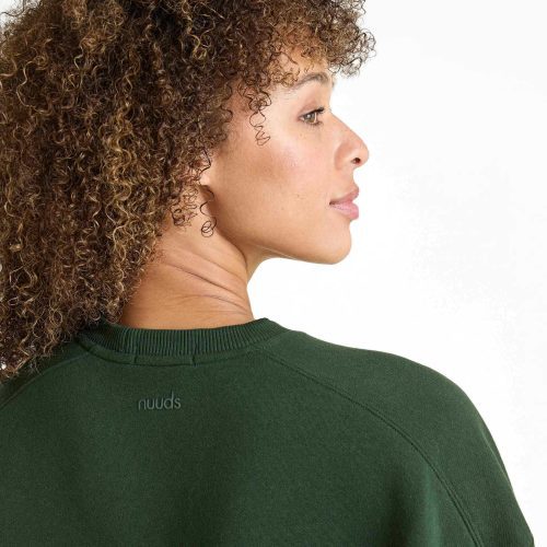 NUD731 W 109 Womens Crewneck Sweatshirt Evergreen OM Alt Crop 1 68b7d78b 6a45 4d39 aee6 352da7ff73f2