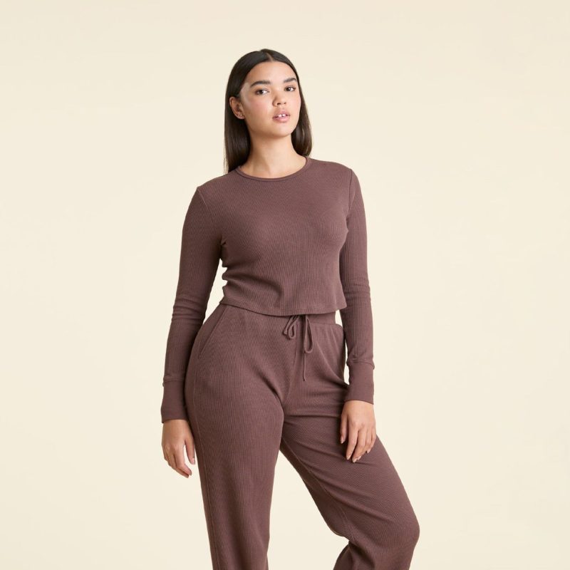 NUD757 WS 063 058 Waflle Lounge Set Coffee OM Front Crop 1 c00dc817 e7a3 4464 a511 3e384c1f1438