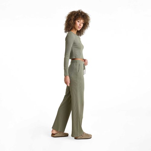 NUD761 WS 063 058 Waflle Lounge Set Dark Olive OM Side Crop 1 08f7862f d3f3 4887 baa5 72af4806bd9b