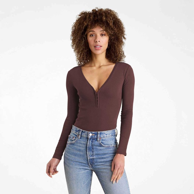 NUD863 W 128 Hook And Eye Bodysuit Coffee OM Front Crop 1 0570e857 560e 41c0 b6e9 12597ebf91f8