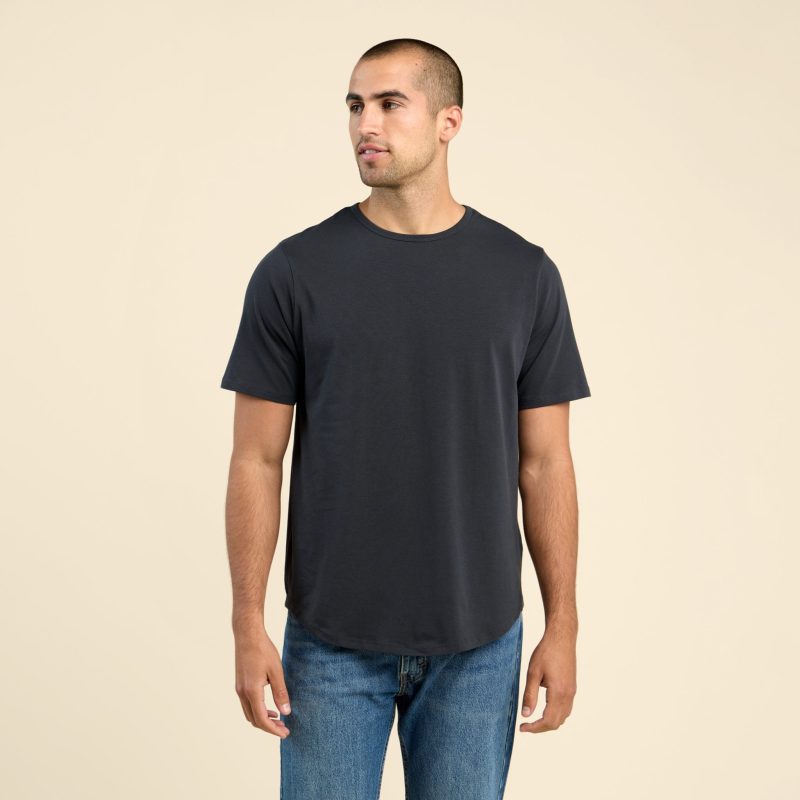 SHORT SLEEVE CURVED HEM T SHIRT BLACK 1