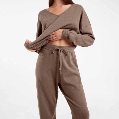 TNS154 W 049 Cozy Knit Wide Leg Pant Mocha OM Alt crop 1 b5ced7b6 1ff9 42f8 9466 3bfdf61d2174