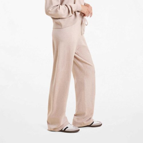 TNS156 W 049 Cozy Knit Wide Leg Pant Doe OM Side crop 1 aa2714b9 5401 4153 8469 4660e057291c