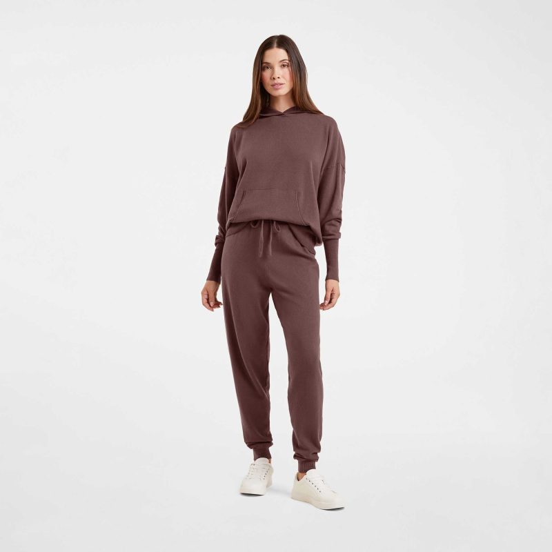 TNS163 W 112 Cozy Knit Jogger Coffee OM Full Front 1